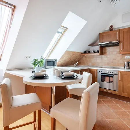 Beautiful And Bright Appartement *